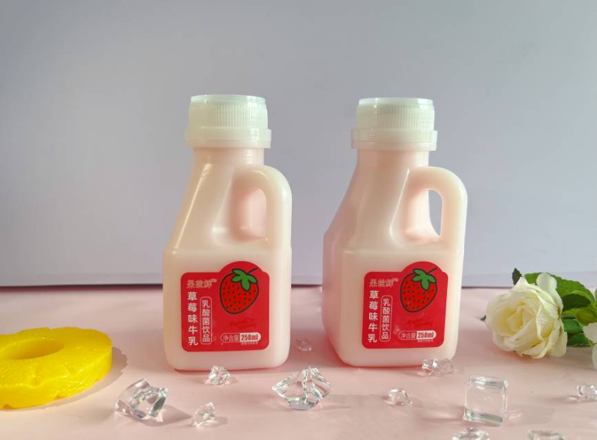 258毫升果味手提牛乳